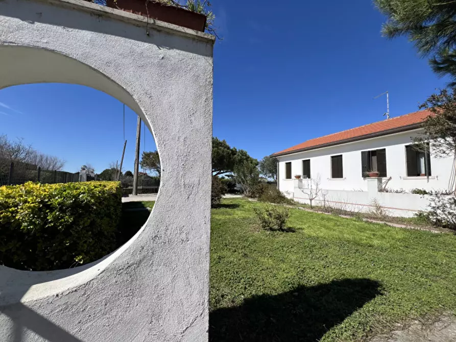 Immagine 3 di Casa indipendente in vendita  in Via Primo Maggio a Chioggia