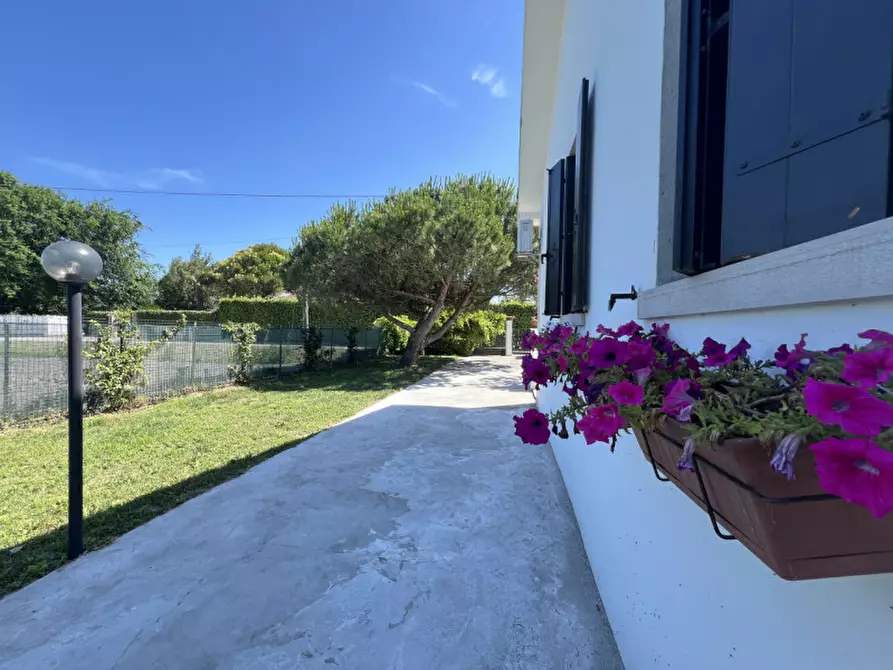 Immagine 16 di Casa indipendente in vendita  in Via Primo Maggio a Chioggia