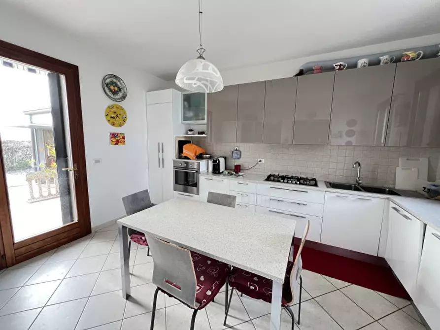 Immagine 23 di Casa indipendente in vendita  in Via Primo Maggio a Chioggia