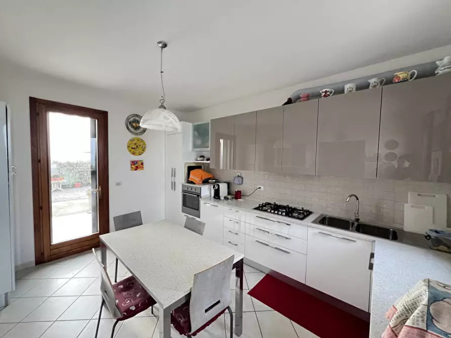 Immagine 27 di Casa indipendente in vendita  in Via Primo Maggio a Chioggia