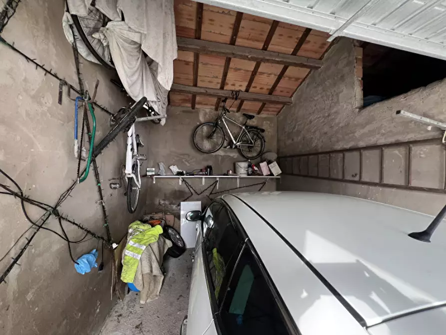 Immagine 51 di Casa indipendente in vendita  in Via Primo Maggio a Chioggia