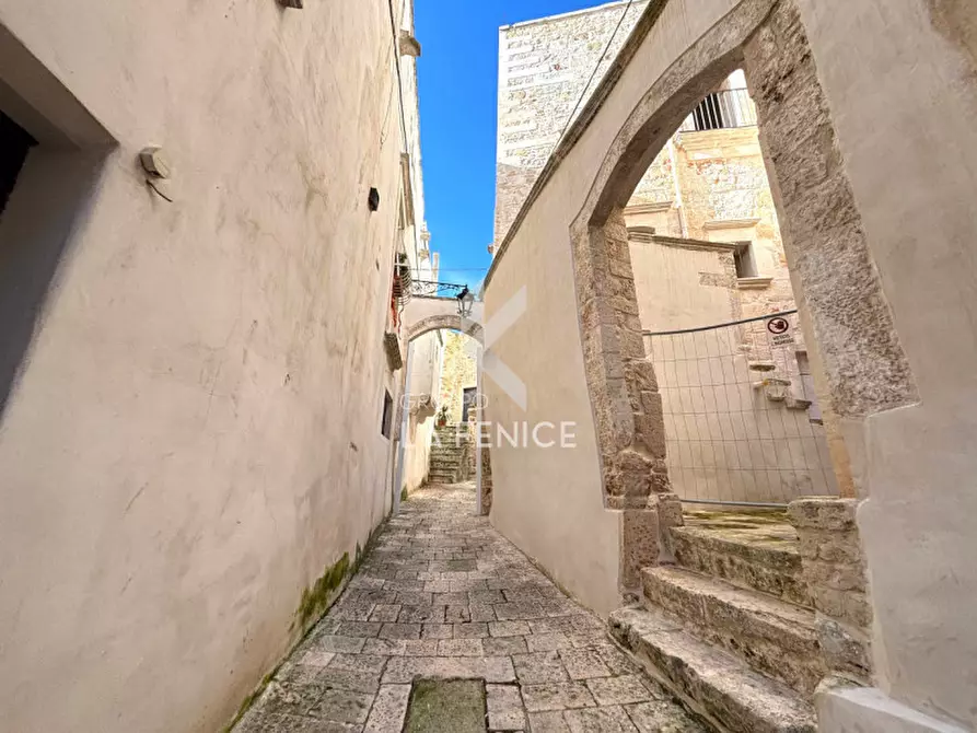 Immagine 2 di Casa indipendente in vendita  in vico montedoro a Martina Franca