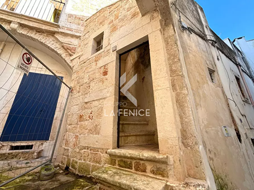 Immagine 4 di Casa indipendente in vendita  in vico montedoro a Martina Franca
