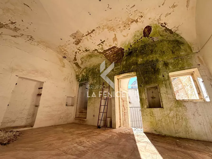 Immagine 10 di Casa indipendente in vendita  in vico montedoro a Martina Franca