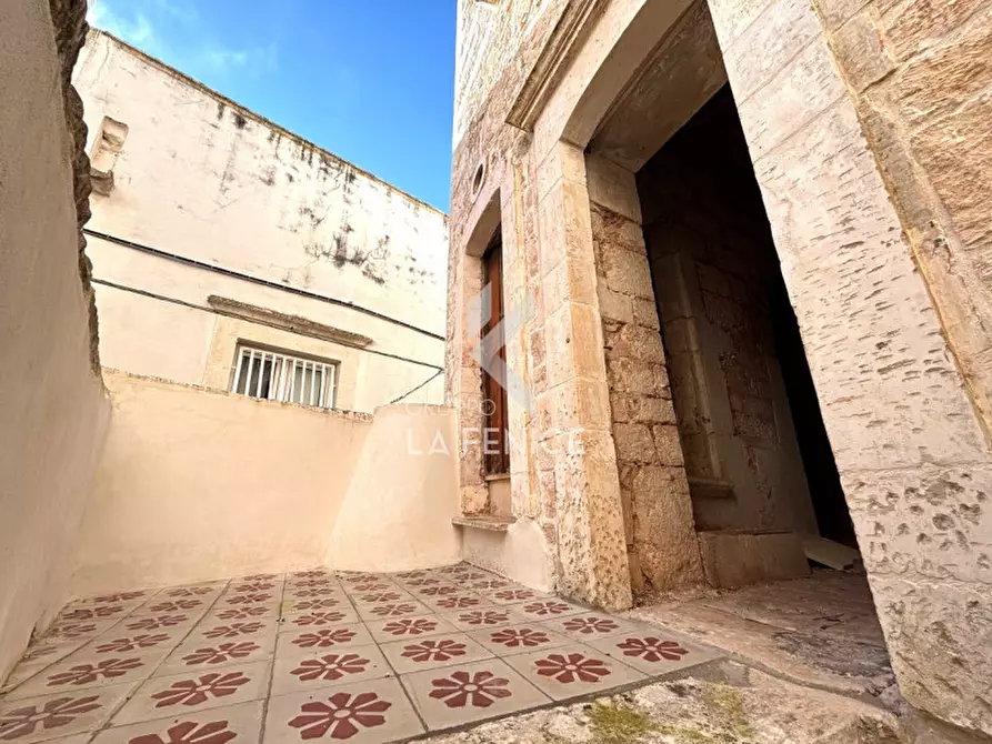 Immagine 24 di Casa indipendente in vendita  in vico montedoro a Martina Franca
