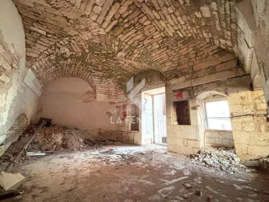 Immagine 26 di Casa indipendente in vendita  in vico montedoro a Martina Franca