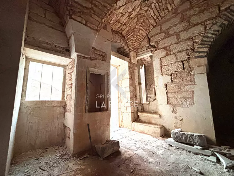 Immagine 27 di Casa indipendente in vendita  in vico montedoro a Martina Franca