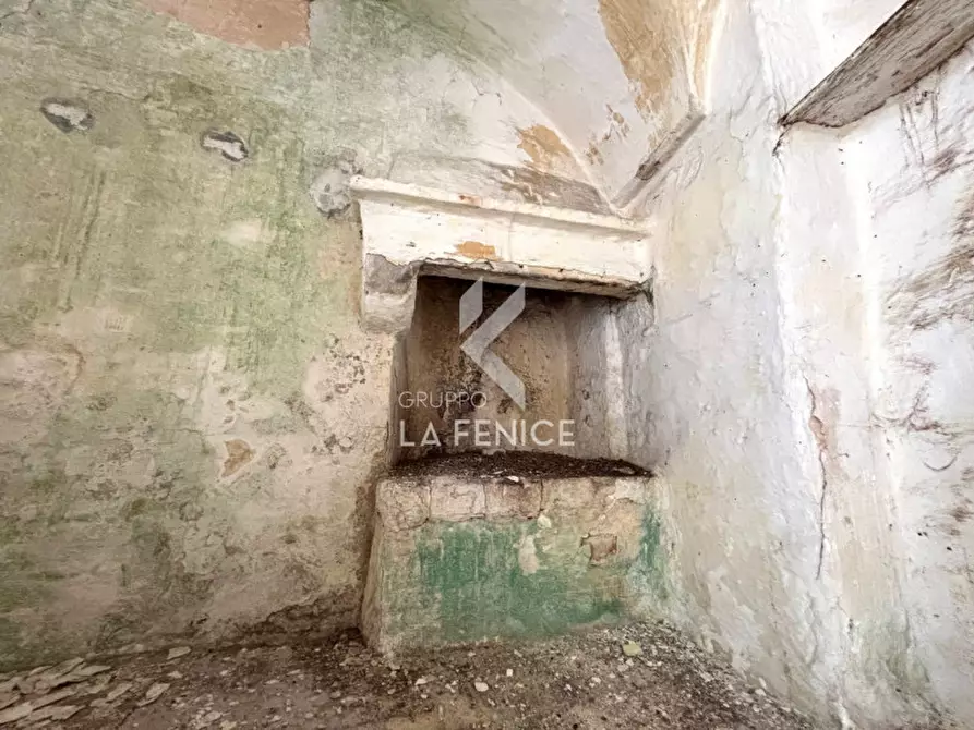 Immagine 42 di Casa indipendente in vendita  in vico montedoro a Martina Franca