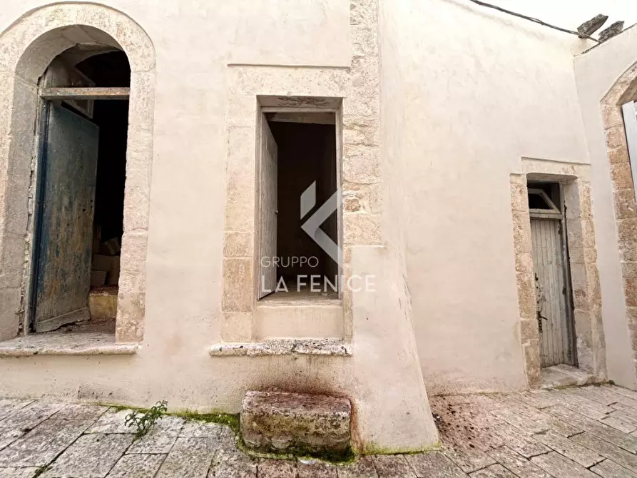 Immagine 43 di Casa indipendente in vendita  in vico montedoro a Martina Franca