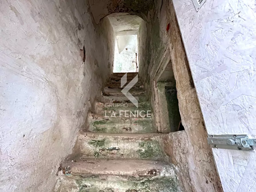 Immagine 48 di Casa indipendente in vendita  in vico montedoro a Martina Franca