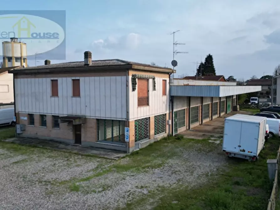 Immagine 1 di Capannone industriale in vendita  in Via Giotto 3-5 a Molinella