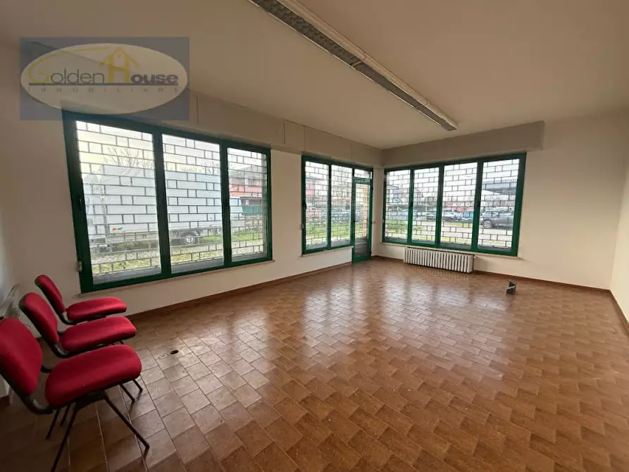 Immagine 17 di Capannone industriale in vendita  in Via Giotto 3-5 a Molinella