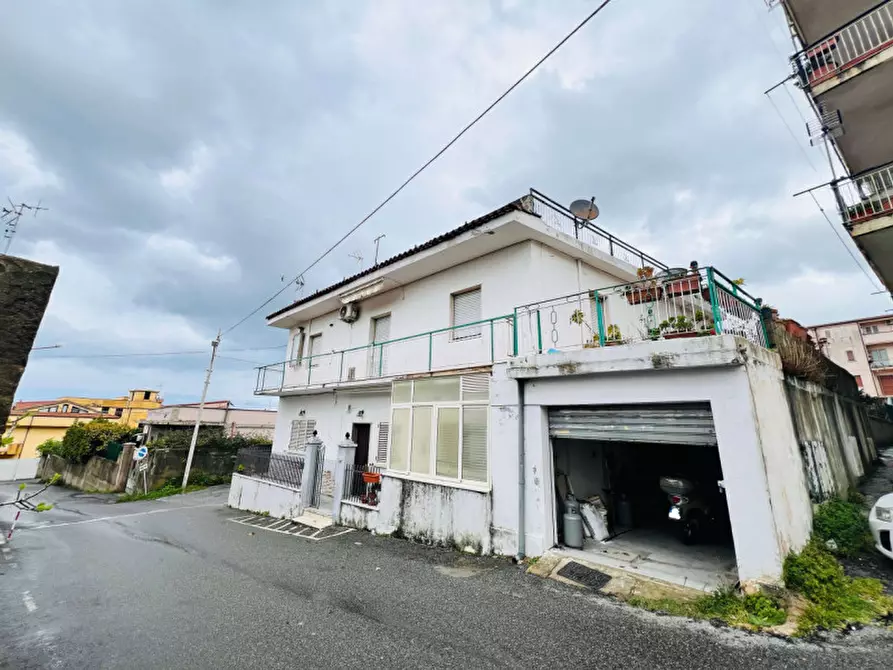 Immagine 1 di Appartamento in vendita  in Via San Sebastiano a Pizzo