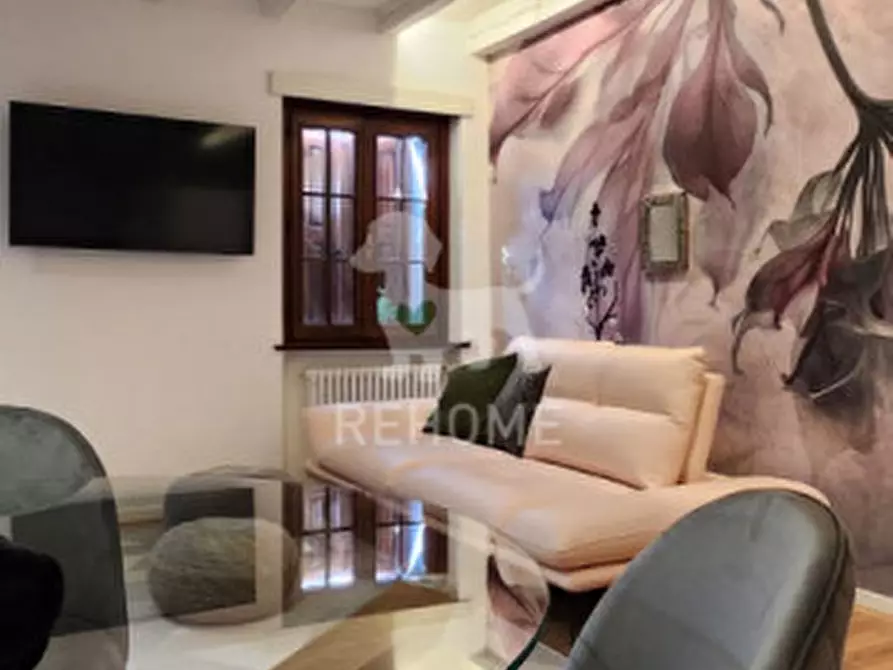 Immagine 2 di Casa indipendente in vendita  in Via Cisis, 3 a Udine