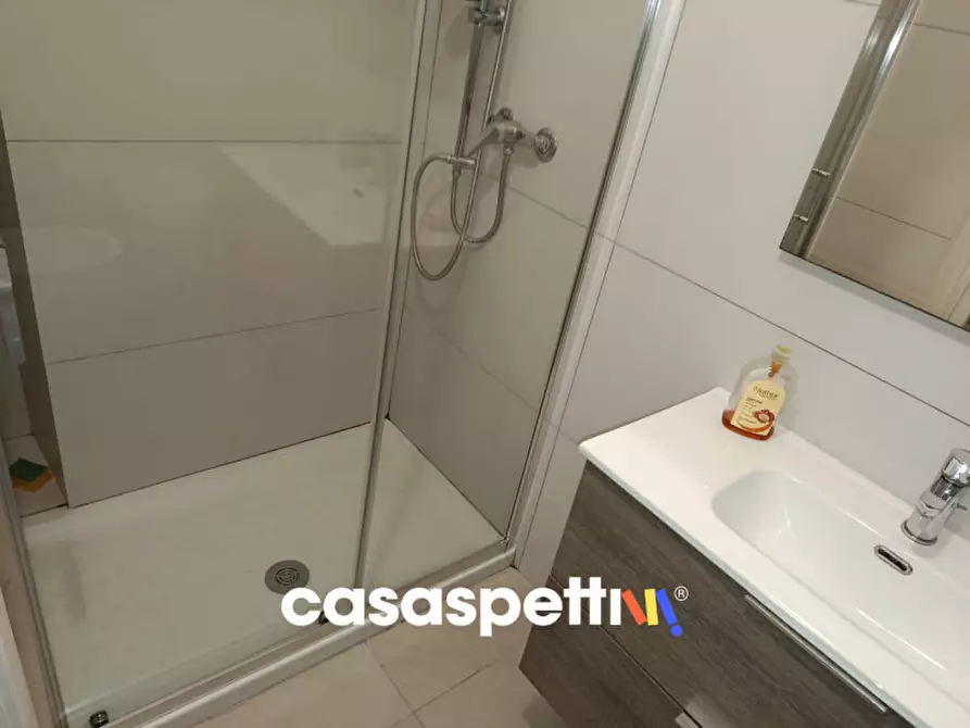 Immagine 8 di Appartamento in vendita  in Via Bradano, 5 a Lecce