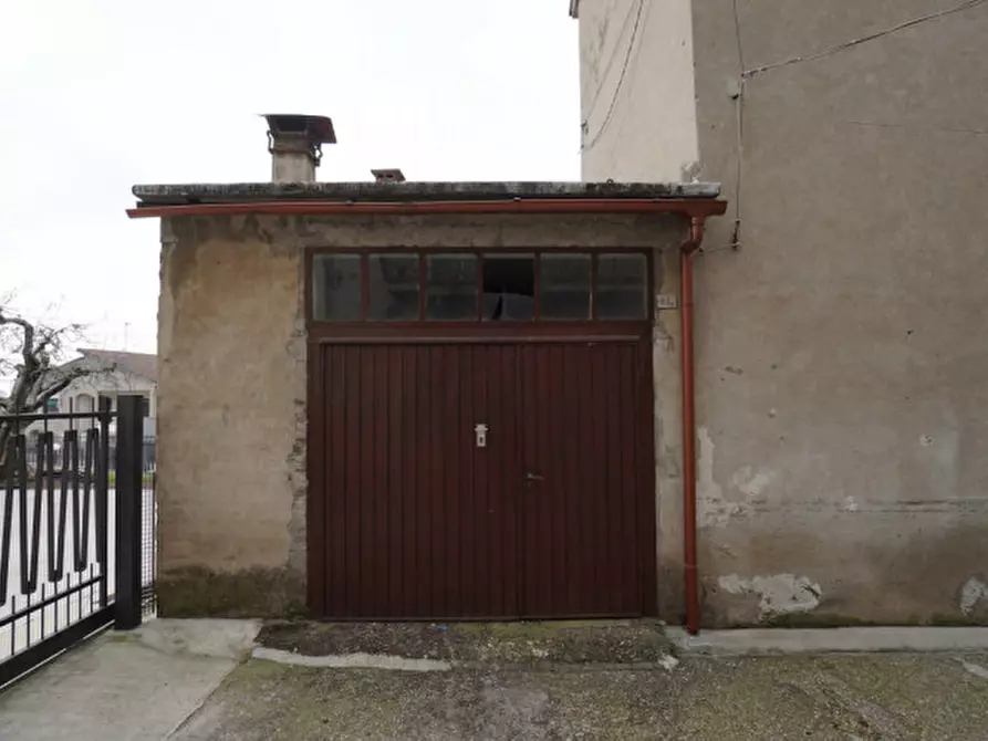Immagine 9 di Villetta a schiera in vendita  a Monteforte D'alpone