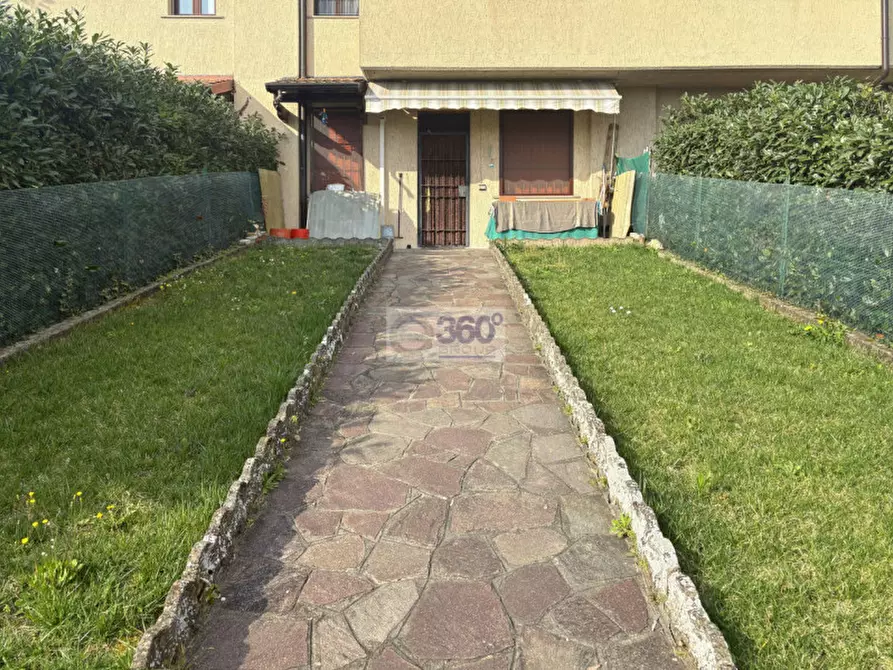 Immagine 4 di Appartamento in vendita  in Via San Zenone a Gussago