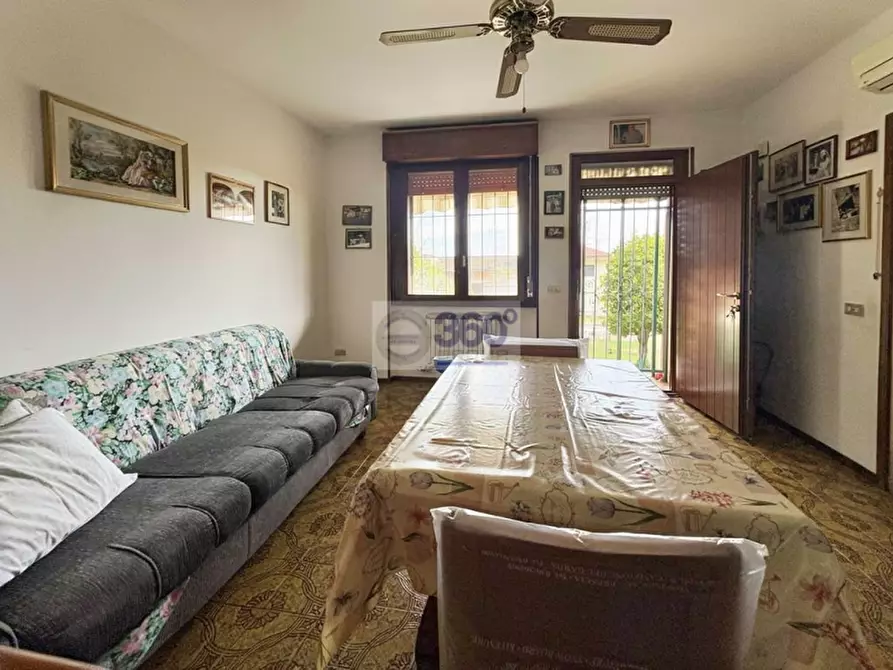 Immagine 8 di Appartamento in vendita  in Via San Zenone a Gussago