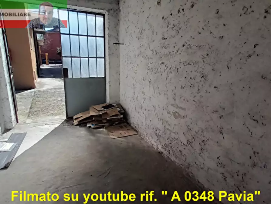 Immagine 6 di Garage in affitto  in viale campari a Pavia