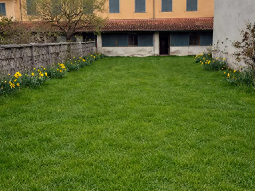 Immagine 1 di Villetta a schiera in vendita  in Via Monte Cavallo 27 a Cordenons