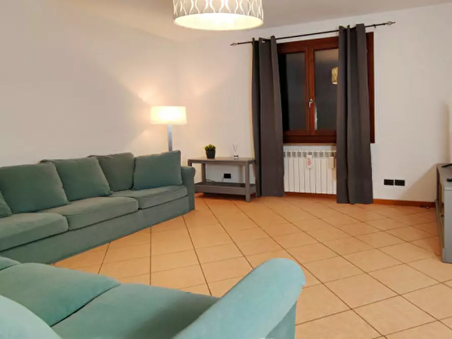 Immagine 3 di Casa bifamiliare in vendita  in vicolo Pascoli, 11 a Gazzo Veronese