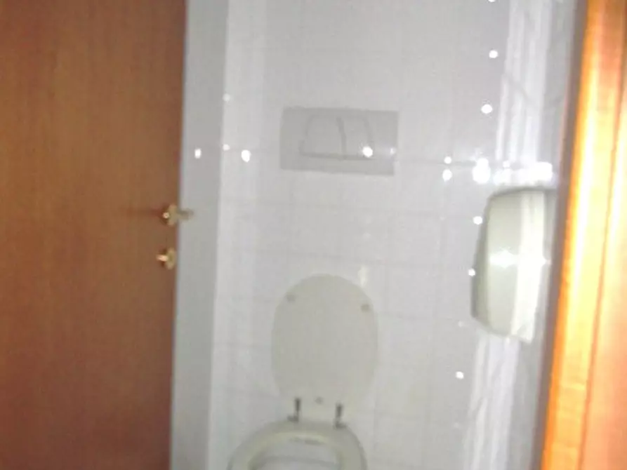 Immagine 17 di Ufficio in vendita  in VIA EMILIA 17 a Rimini