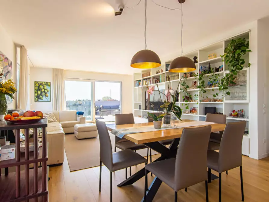 Immagine 12 di Attico in vendita  in Via Jacopo Filiasi a Padova