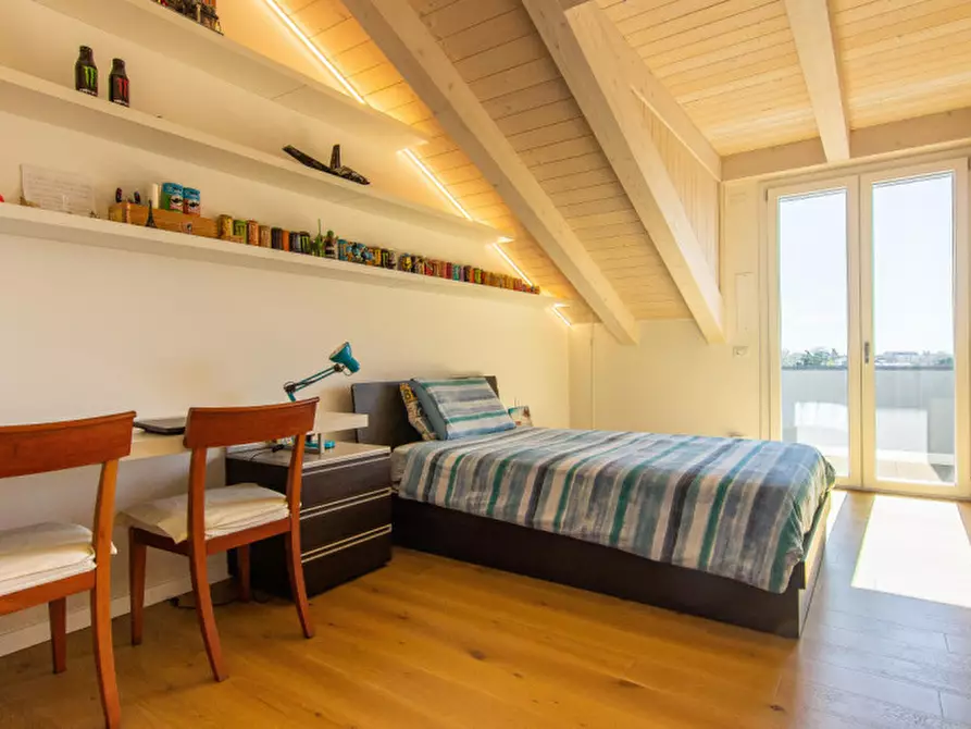 Immagine 27 di Attico in vendita  in Via Jacopo Filiasi a Padova