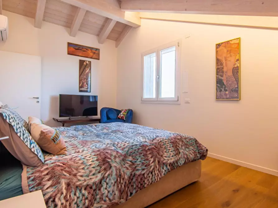 Immagine 33 di Attico in vendita  in Via Jacopo Filiasi a Padova