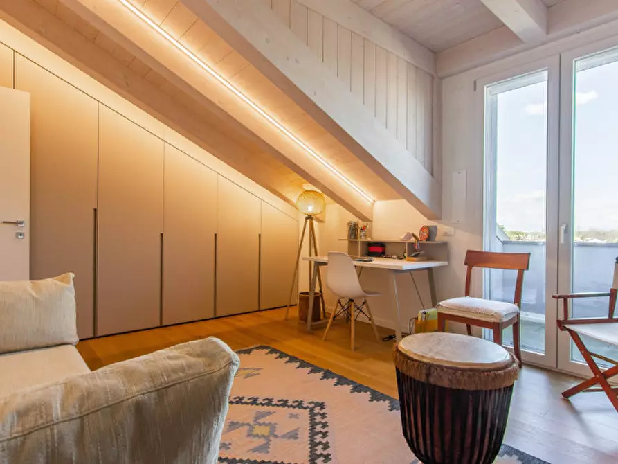 Immagine 36 di Attico in vendita  in Via Jacopo Filiasi a Padova