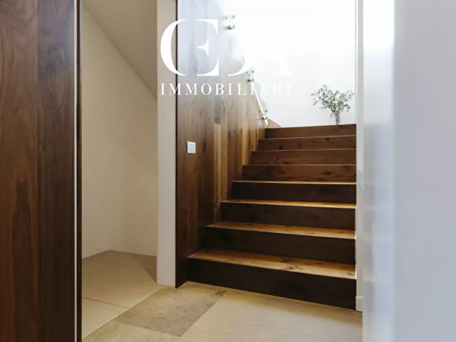 Immagine 30 di Villa in vendita  in Via della Selva a Trento