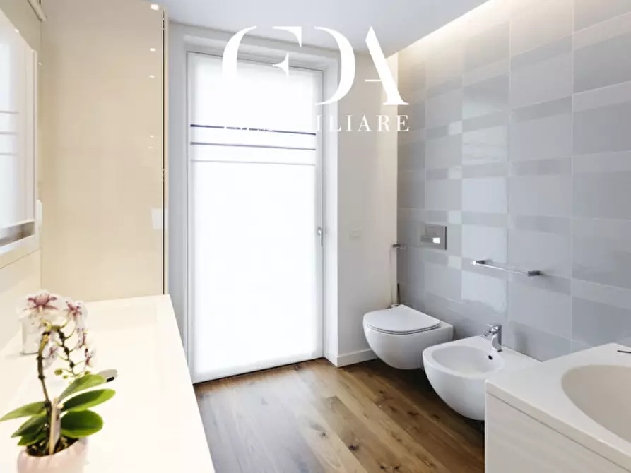 Immagine 50 di Villa in vendita  in Via della Selva a Trento