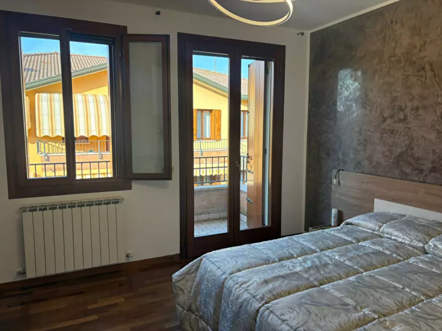 Immagine 17 di Casa quadrifamiliare in vendita  a Mira