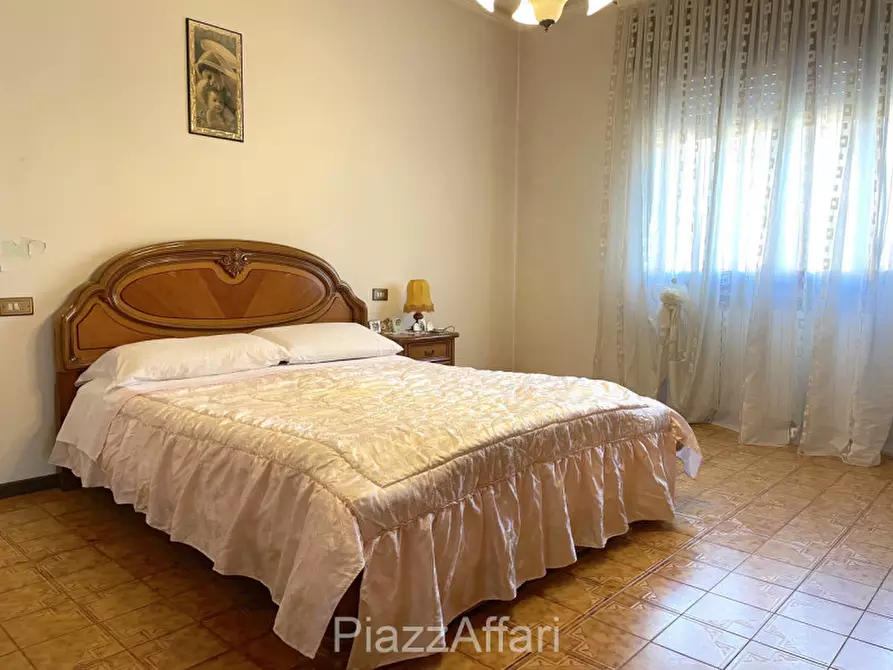 Immagine 10 di Casa bifamiliare in vendita  in Via Cambroso a Codevigo