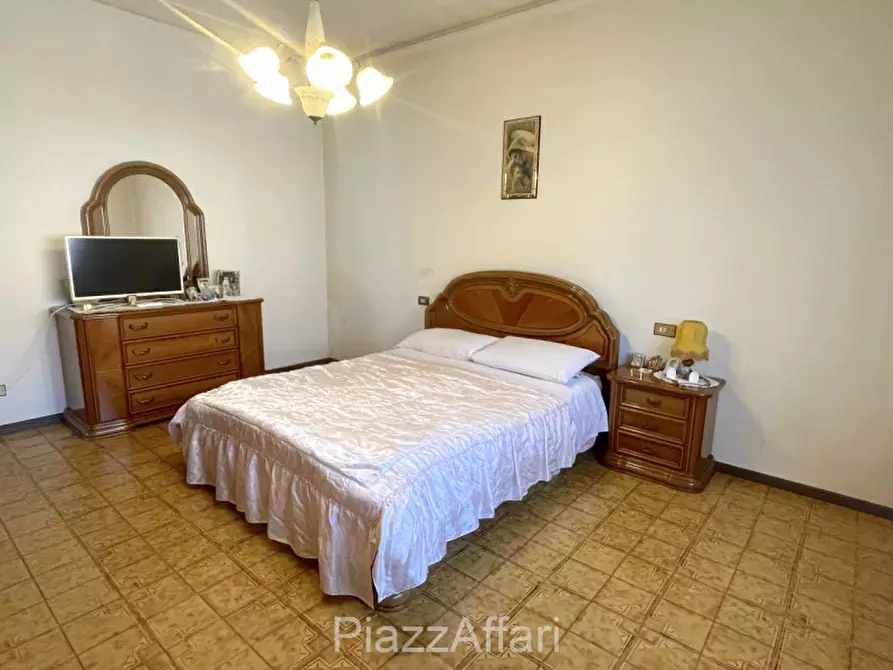 Immagine 11 di Casa bifamiliare in vendita  in Via Cambroso a Codevigo