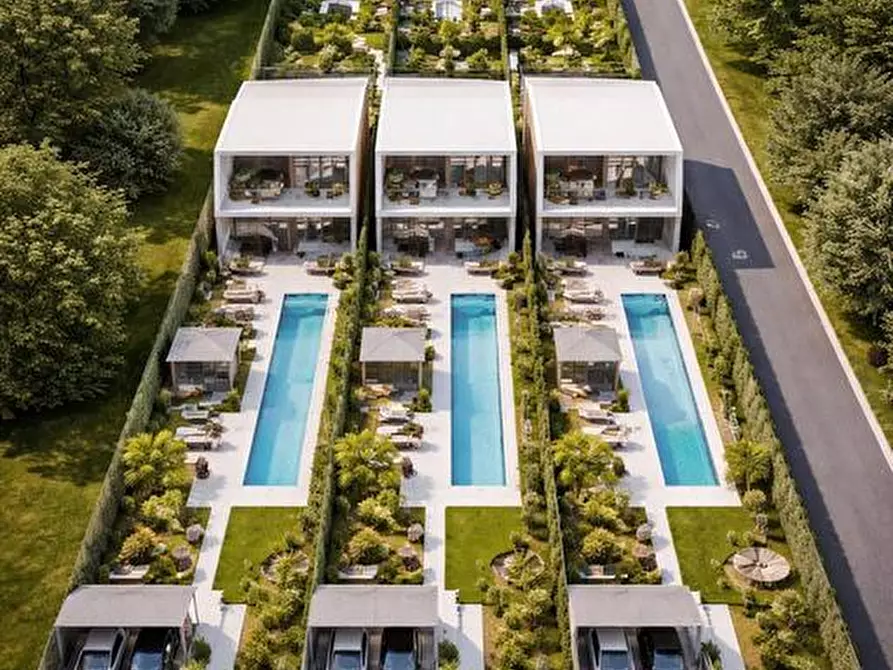 Immagine 9 di Terreno in vendita  in Via Vittorio Emanuele III a Ruffano