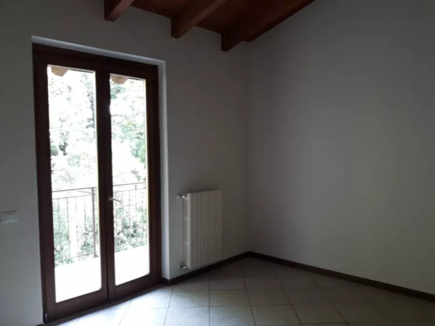 Immagine 6 di Appartamento in vendita  in Via. Cristoforo colombo a Calvisano