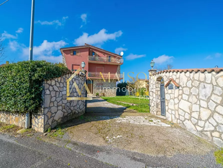 Immagine 3 di Villa in vendita  in Via della Torre, Valvarino a San Cesareo