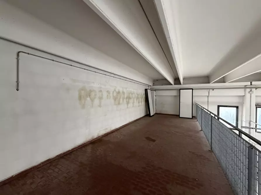 Immagine 6 di Capannone industriale in vendita  in Via Bacchiglione a Cervarese Santa Croce