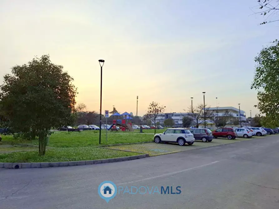 Immagine 2 di Terreno in vendita  in Via degli Scavi a Montegrotto Terme