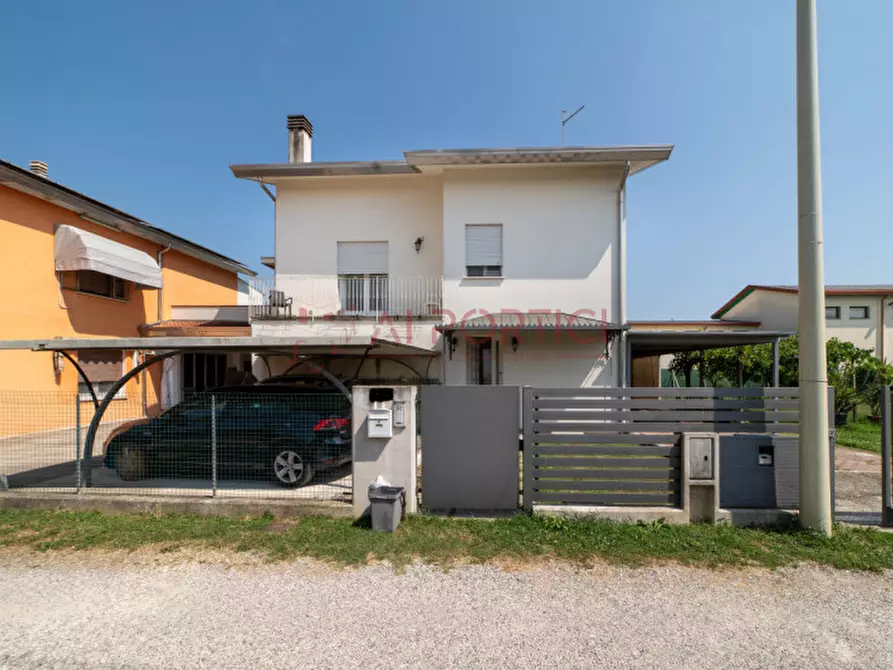 Immagine 31 di Casa indipendente in vendita  in Via Breo a Piove Di Sacco