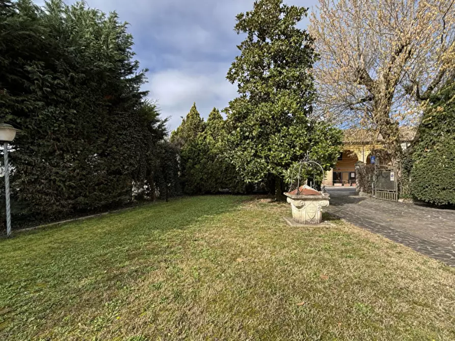 Immagine 6 di Casa trifamiliare in vendita  in Via Traversetolo, 326 a Parma