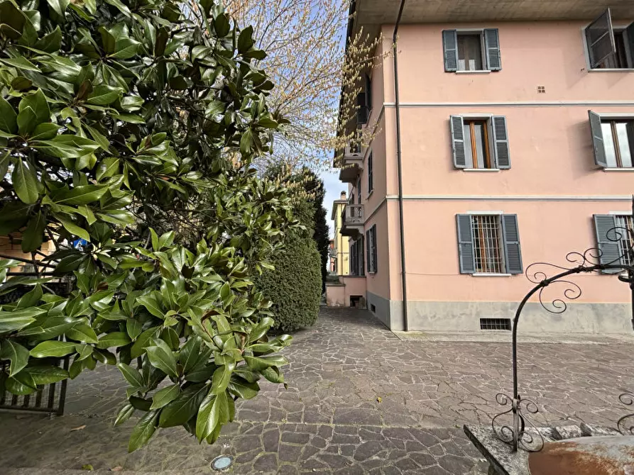 Immagine 5 di Appartamento in vendita  in Via Traversetolo, 326 a Parma