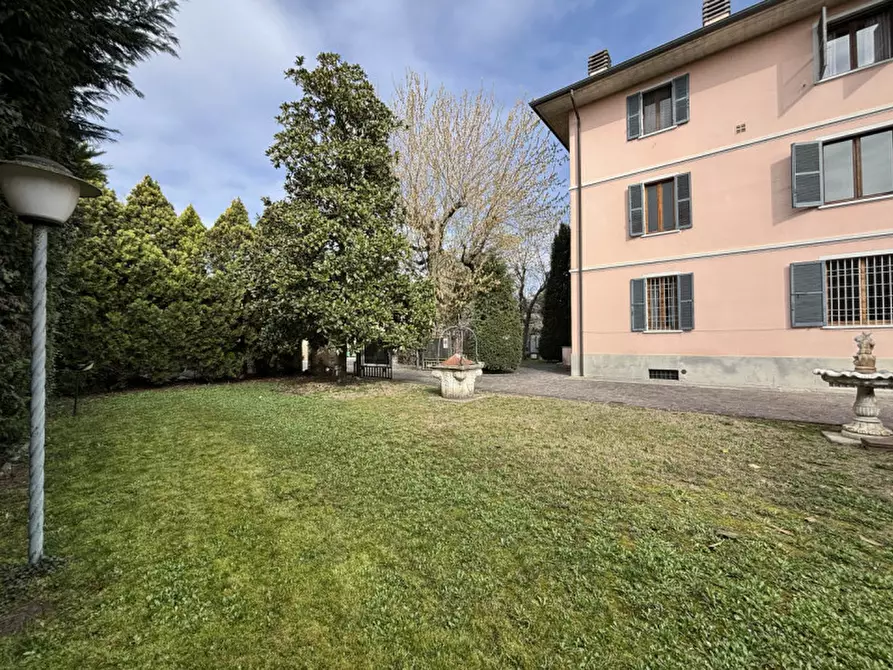 Immagine 25 di Appartamento in vendita  in Via Traversetolo, 326 a Parma