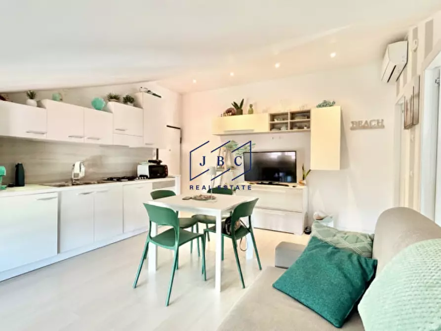 Immagine 4 di Appartamento in vendita  in VIA AQUILEIA Piano 4 a Jesolo