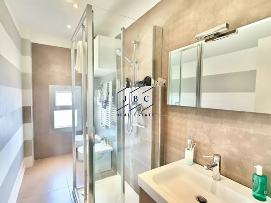 Immagine 9 di Appartamento in vendita  in VIA AQUILEIA Piano 4 a Jesolo