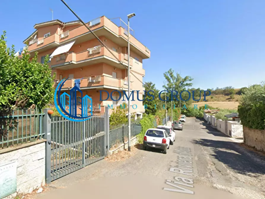 Immagine 1 di Appartamento in vendita  in Via Riviera d'Adda a Roma