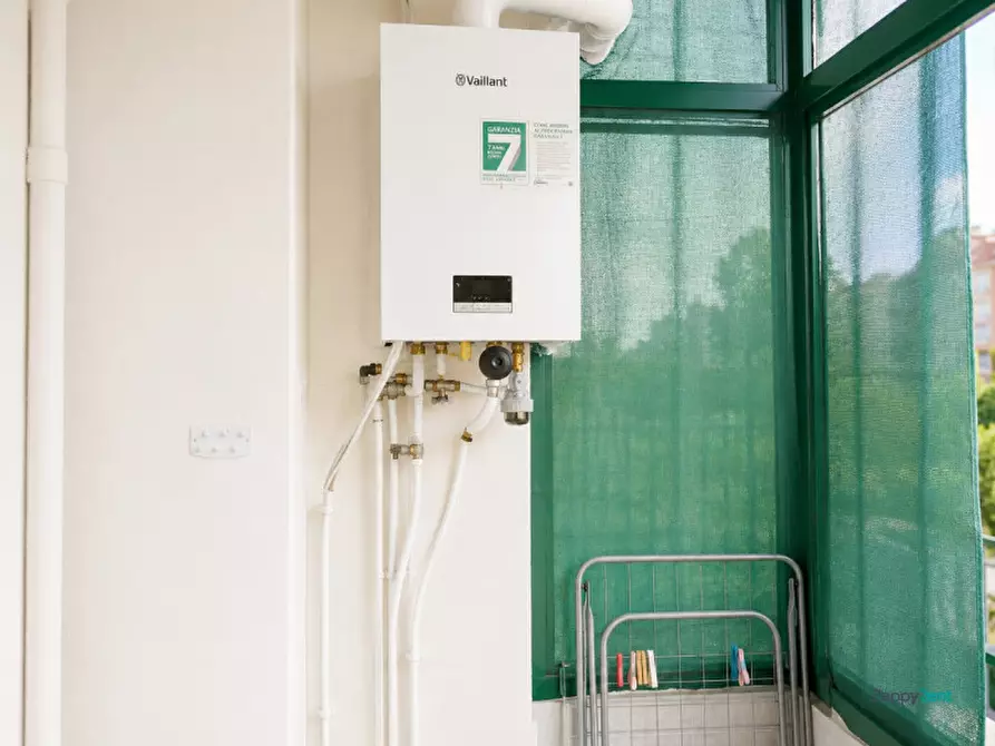 Immagine 6 di Appartamento in affitto  in Via Crea, 15 a Torino