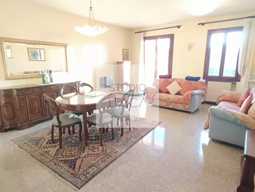 Immagine 4 di Casa bifamiliare in vendita  in via Polesine a Padova