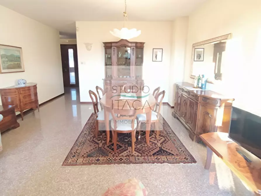 Immagine 5 di Casa bifamiliare in vendita  in via Polesine a Padova
